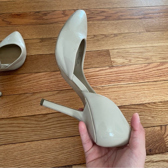 BCBG Nude Heels - Picture 5 of 8
